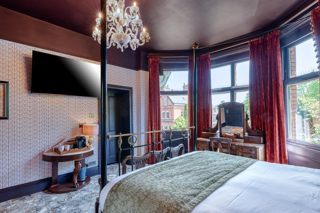 Clementine'S Guest House York Esterno foto A bedroom at the hotel